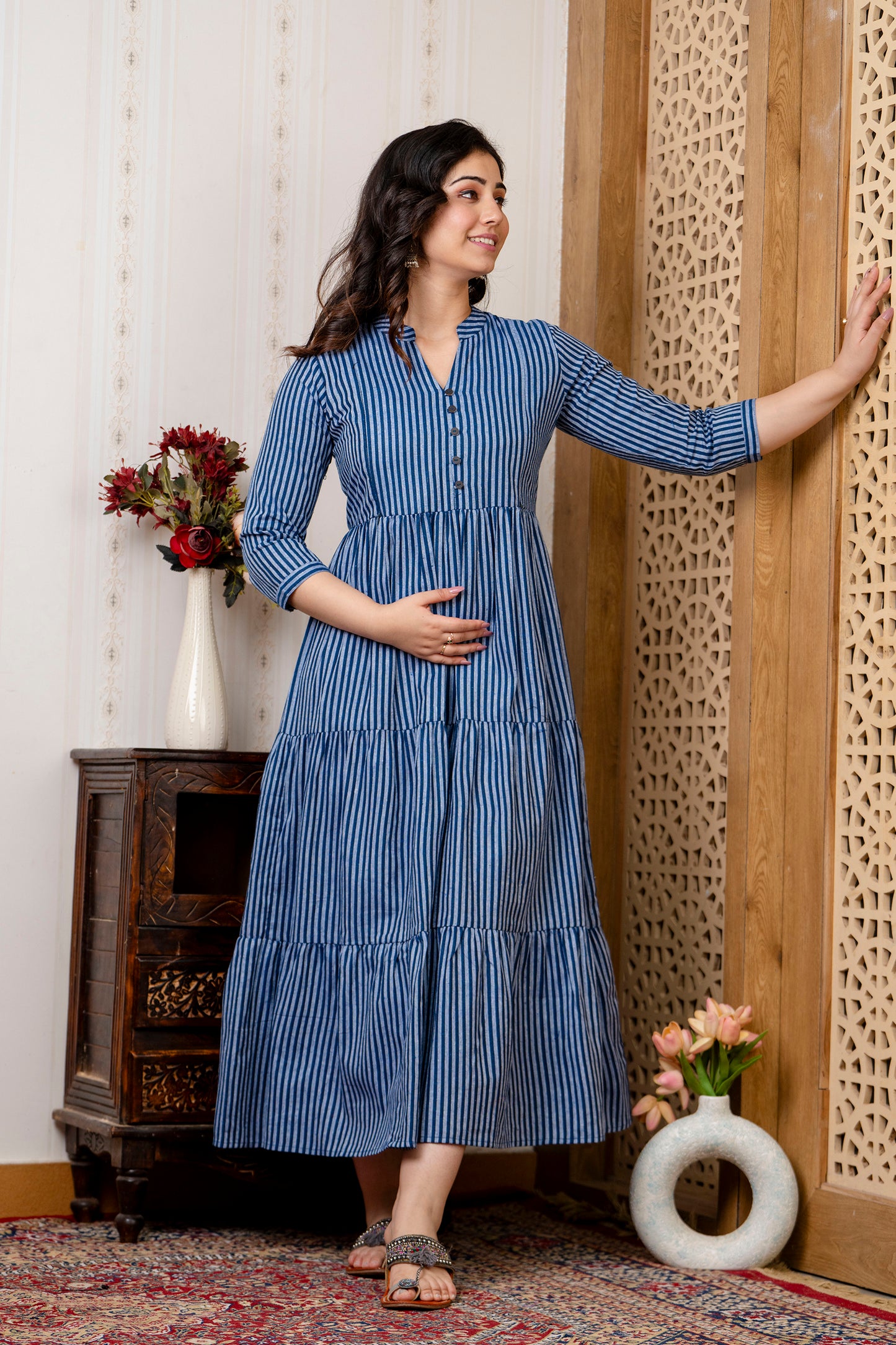 WOMOON Anarkali Blue Lining Printed Flared Maternity Dress collar design for her