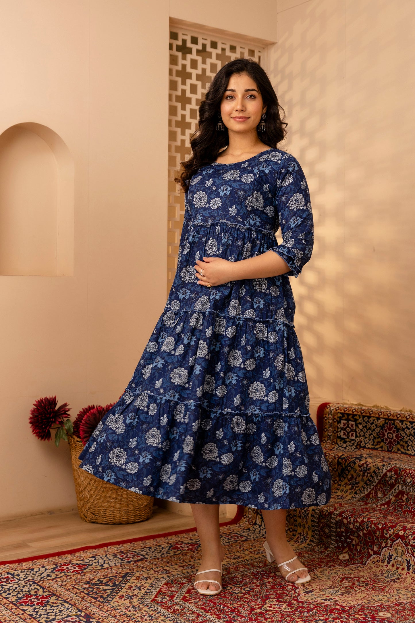 WOMOON blue maternity printed gown